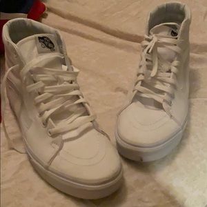 White High top Vans